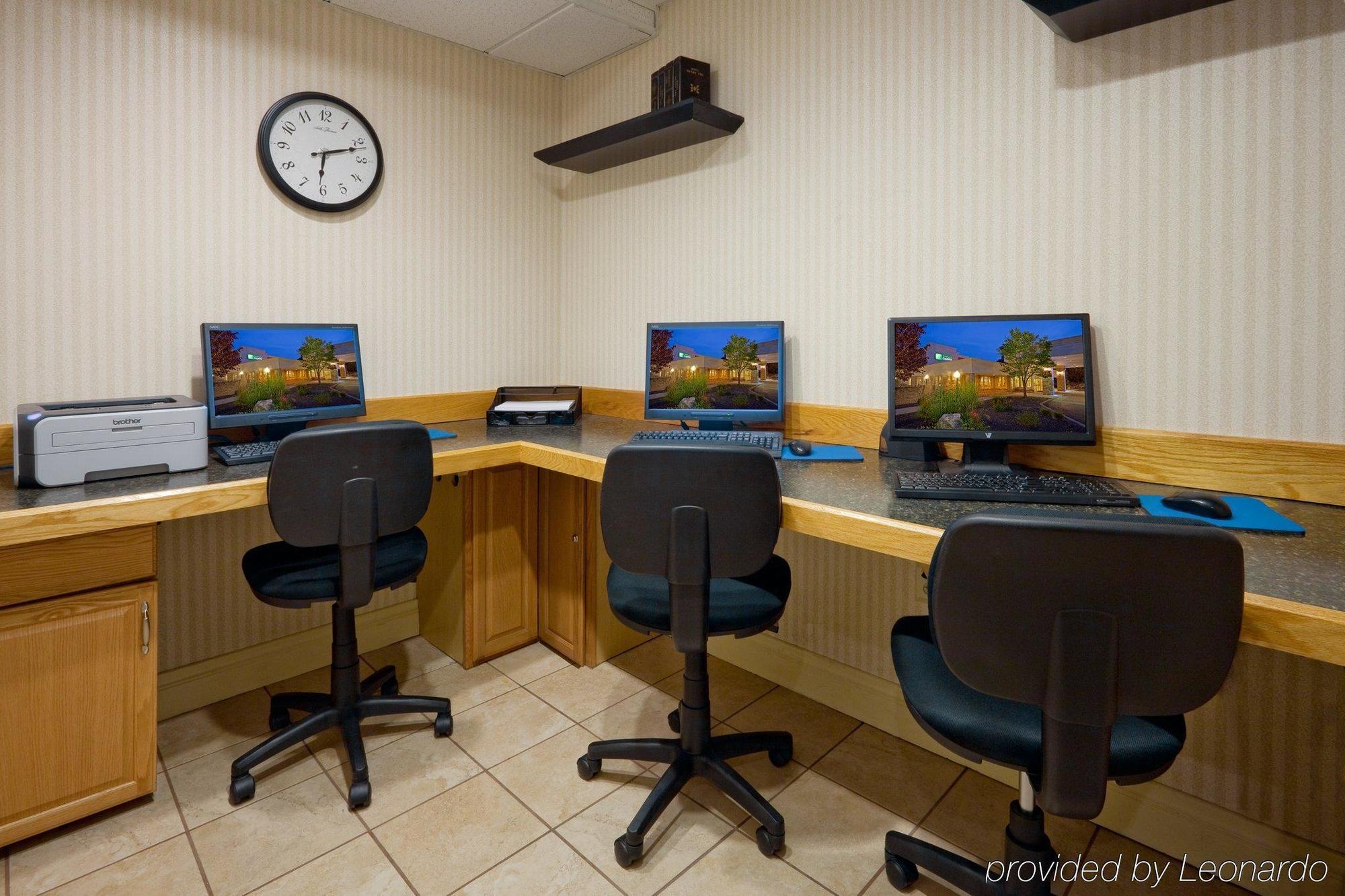 Holiday Inn Express Poughkeepsie By Ihg Facilidades foto